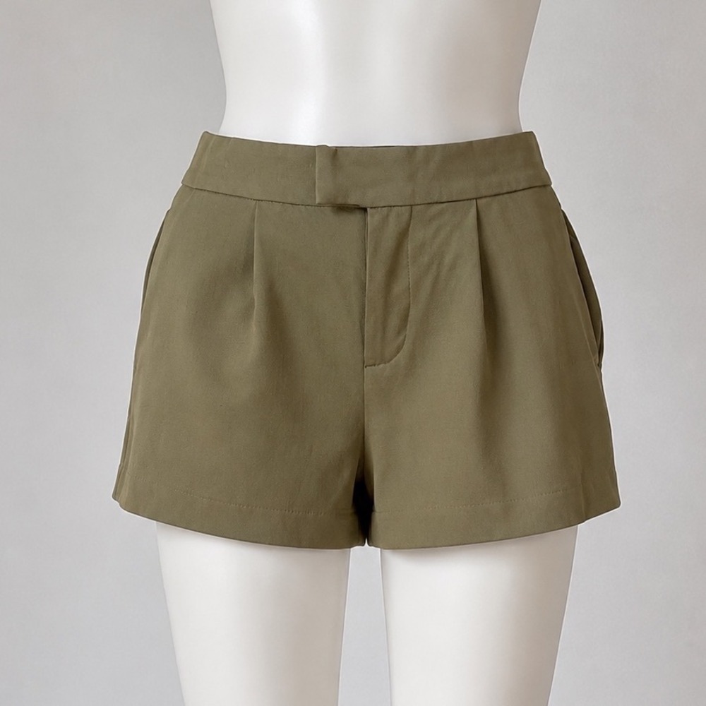 A New Day Womens Stretch Pleated Shorts Olive Green Size 10 Dressy Business Chic